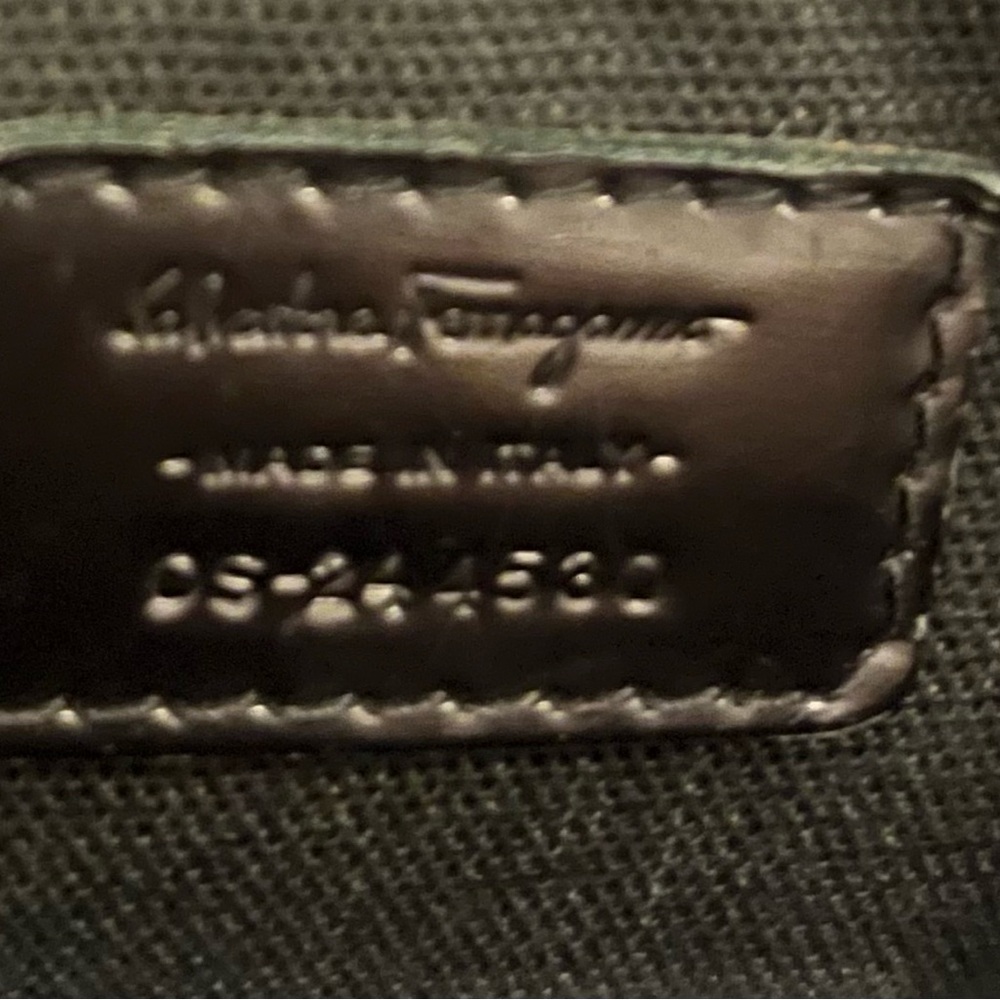 SALVATORE FERRAGAMO 🎄RARE 🎄 Combination Lock Black Logo Bag / Unisex - Picture 5 of 13